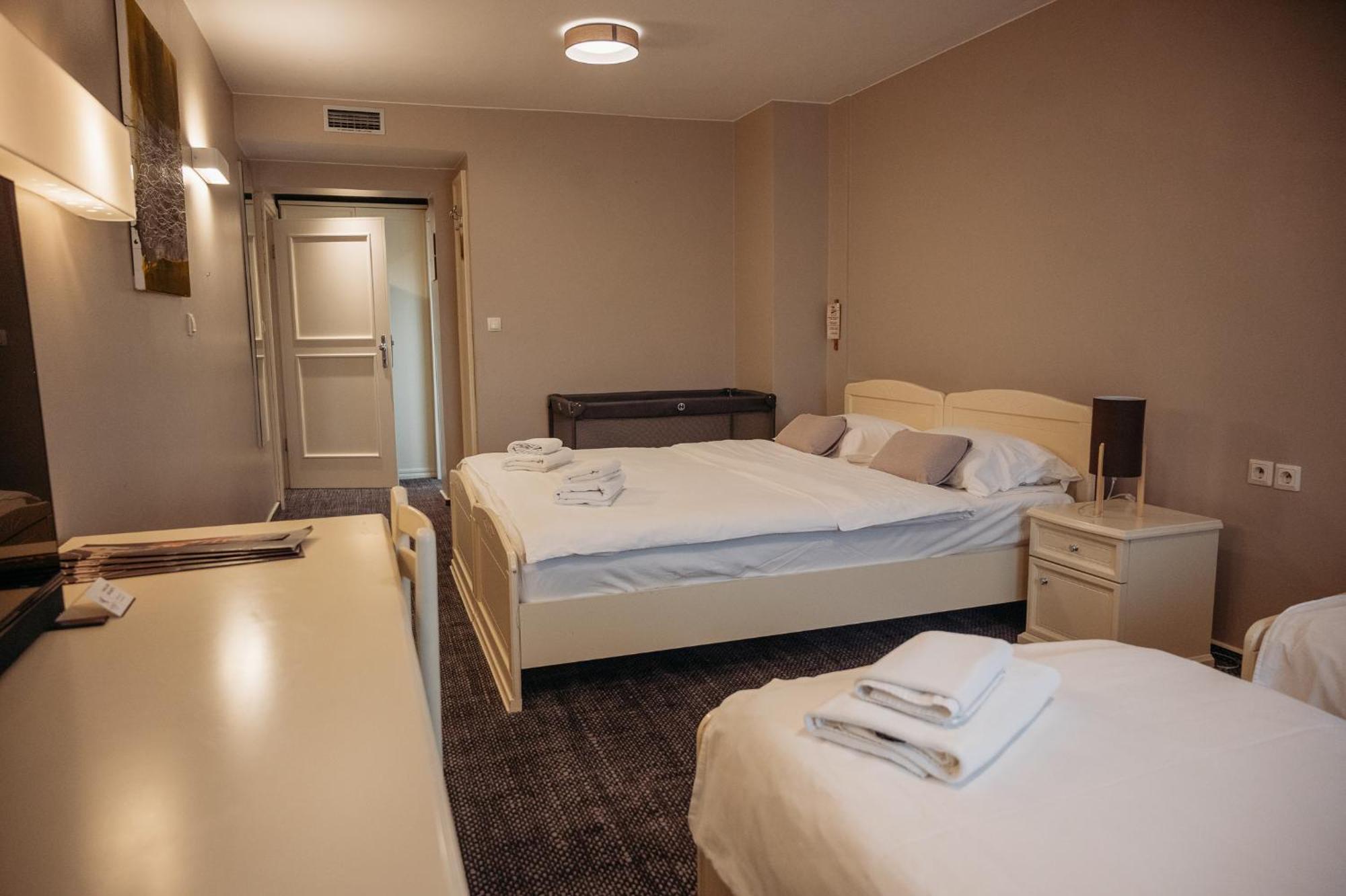 Hotel Kunst Krško Rom bilde